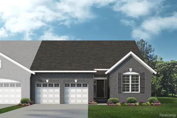 61753 Courtland, South Lyon, MI 48178