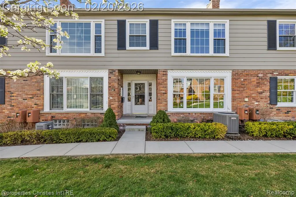 551 N Old Woodward, Birmingham, MI  - #1