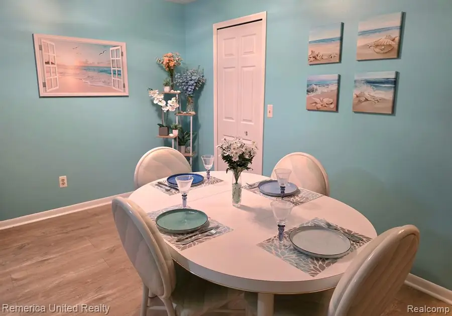 10228 Nancys, Grosse Ile, MI  - #2