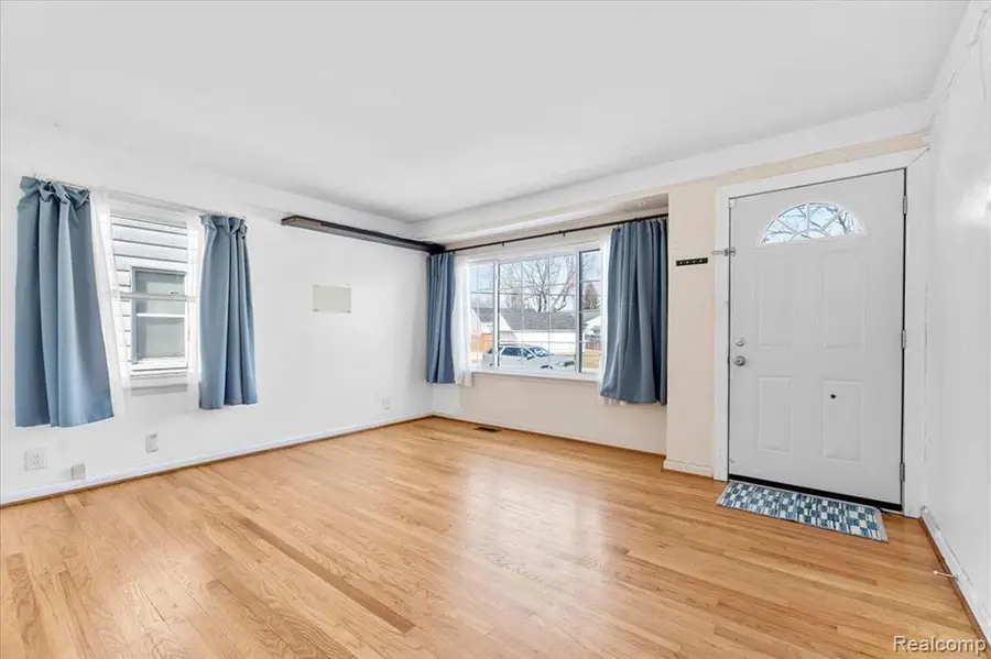 2365 Progress, Lincoln Park, MI  - #3