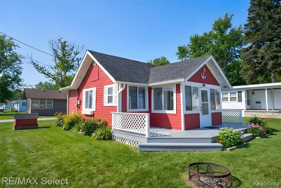 801 Shoreline, Houghton Lake, MI  - #2