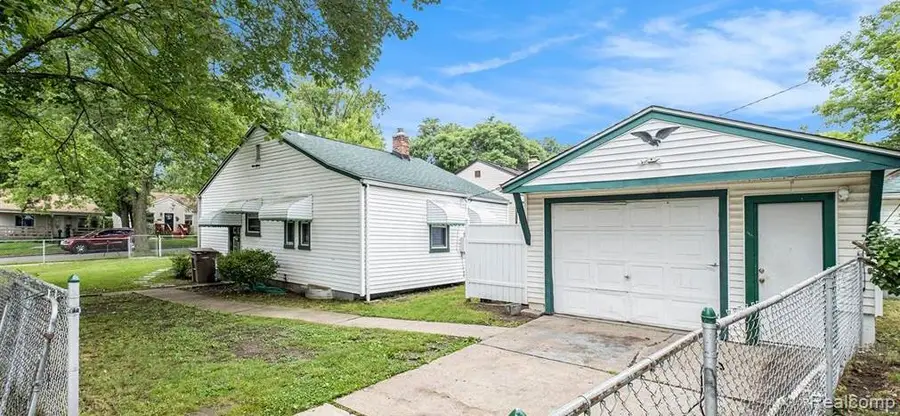 180 W Rutgers, Pontiac, MI 48340 - #2