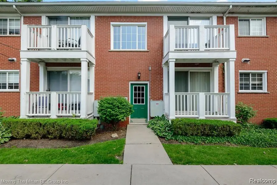 487 N Eton #B6, Birmingham, MI  - #2