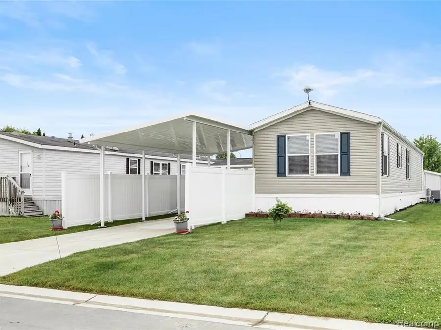 265 Westbrook, Port Huron, MI 48060 - #2