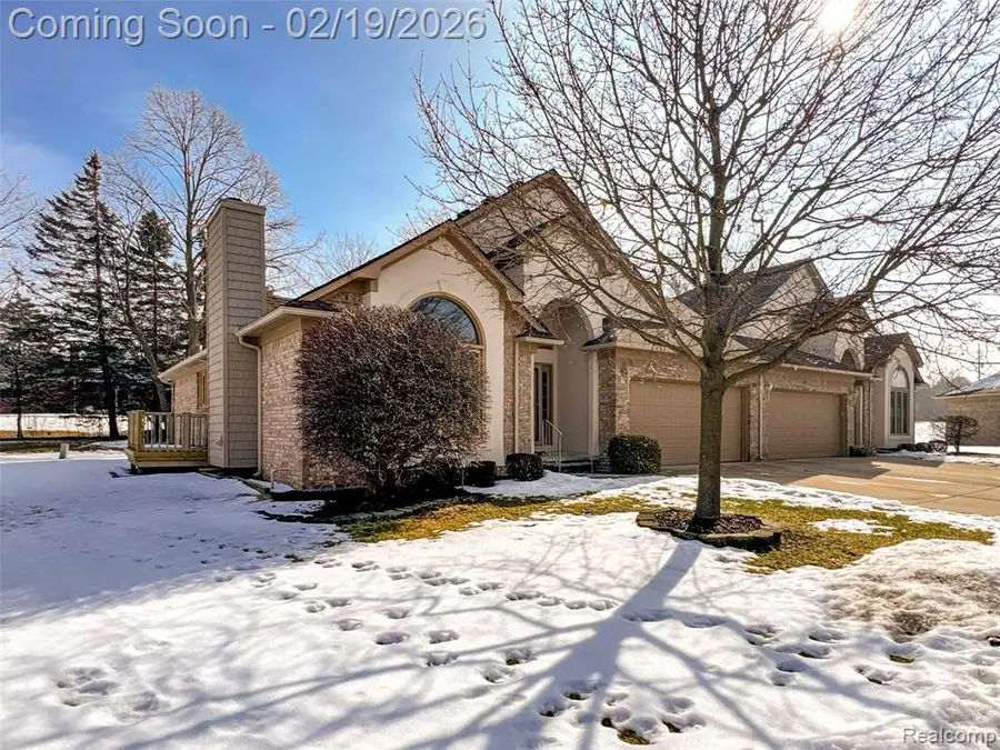 47140 Hunters Chase, Macomb, MI  - #2