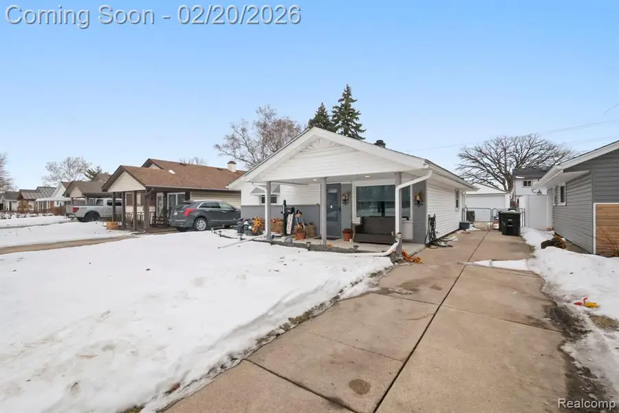 8019 Roosevelt, Taylor, MI  - #3