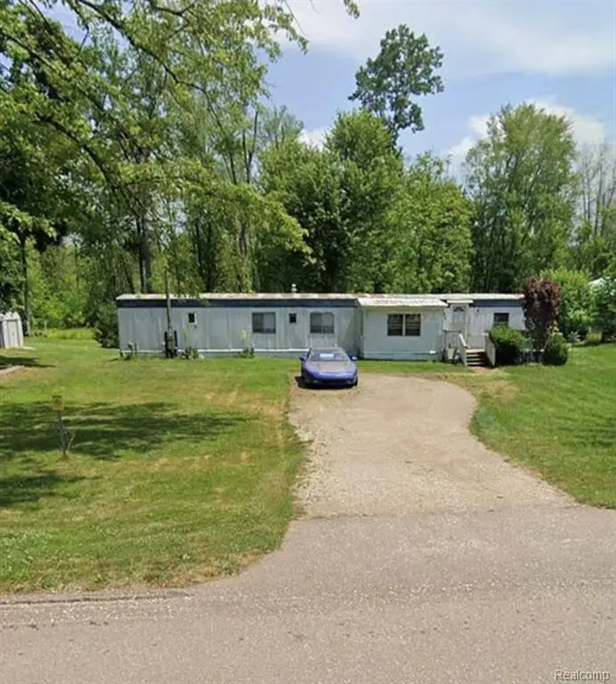 209 Blackman, Lawrence, MI  - #1