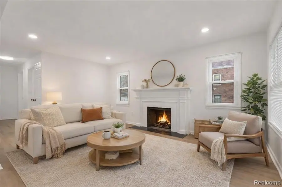 15053 Hazelridge, Detroit, MI  - #3