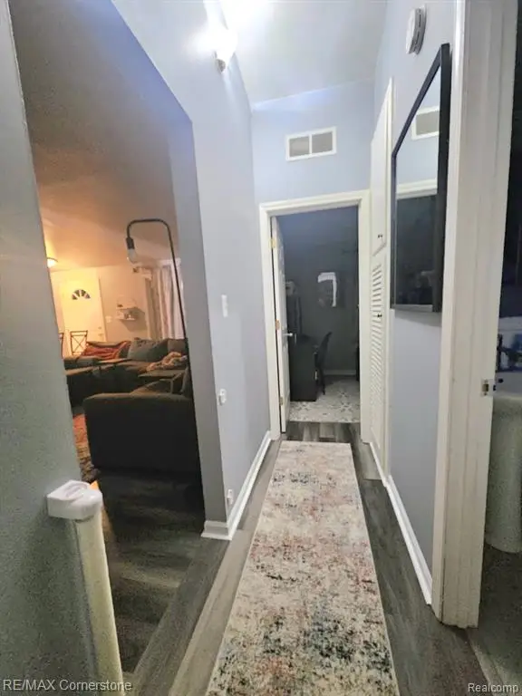 5367 Vivian, Dearborn Heights, MI  - #2