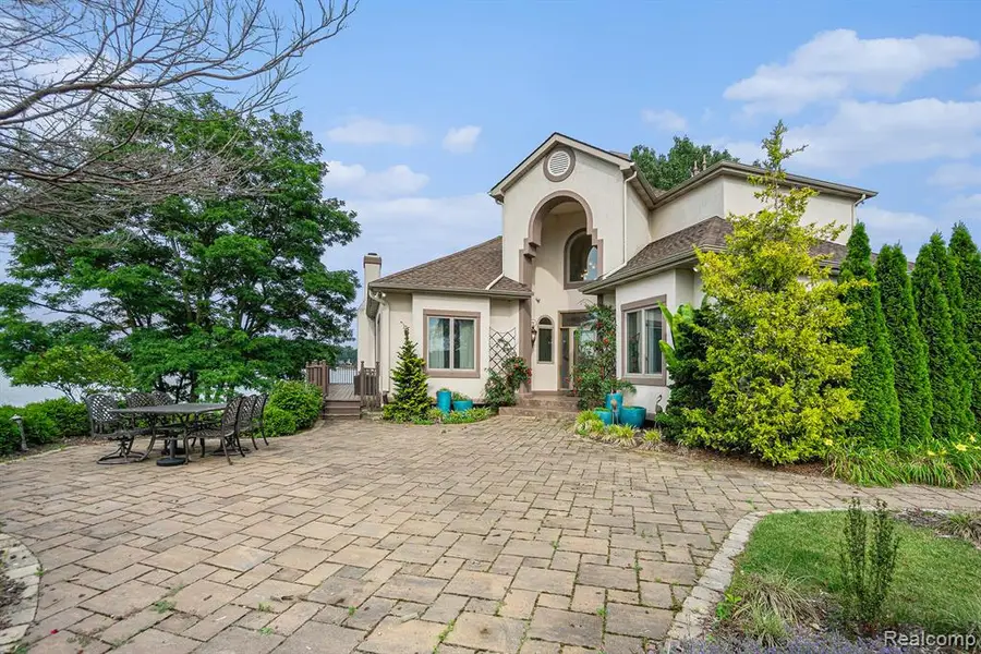 265 Lakeshore, Battle Creek, MI  - #2