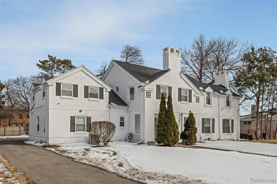 17200 Pontchartrain, Detroit, MI  - #2