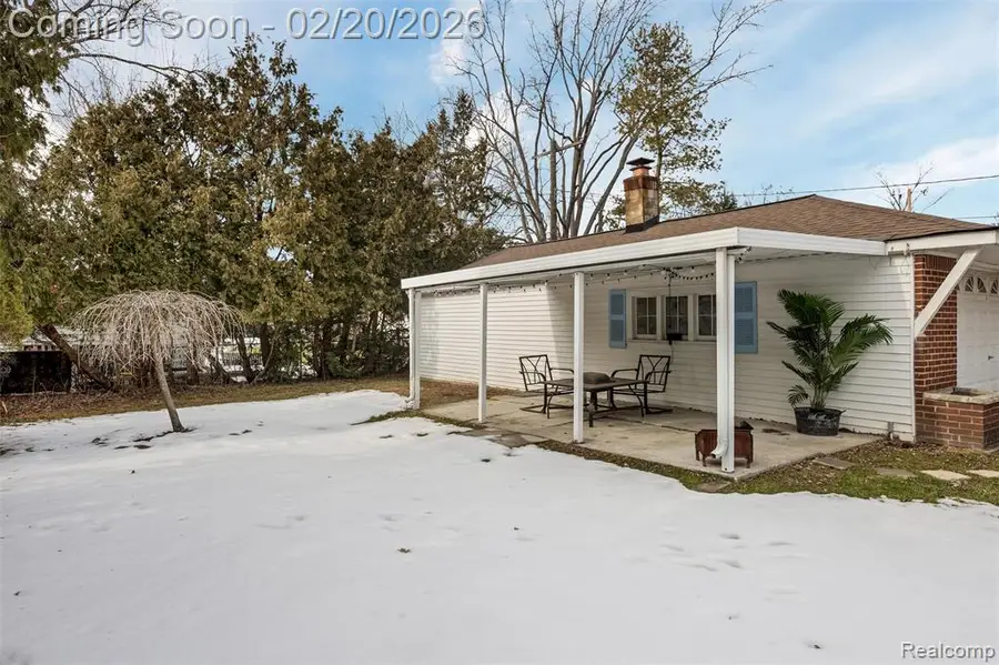 22091 Malden, Farmington, MI  - #3