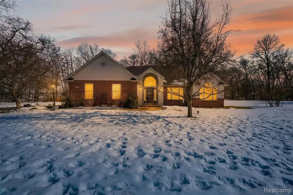 468 Dama View, Howell, MI  - #1