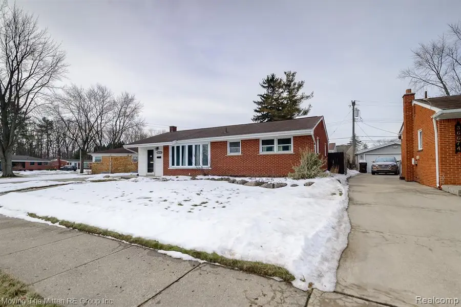 36686 Thinbark, Wayne, MI 48184 - #3