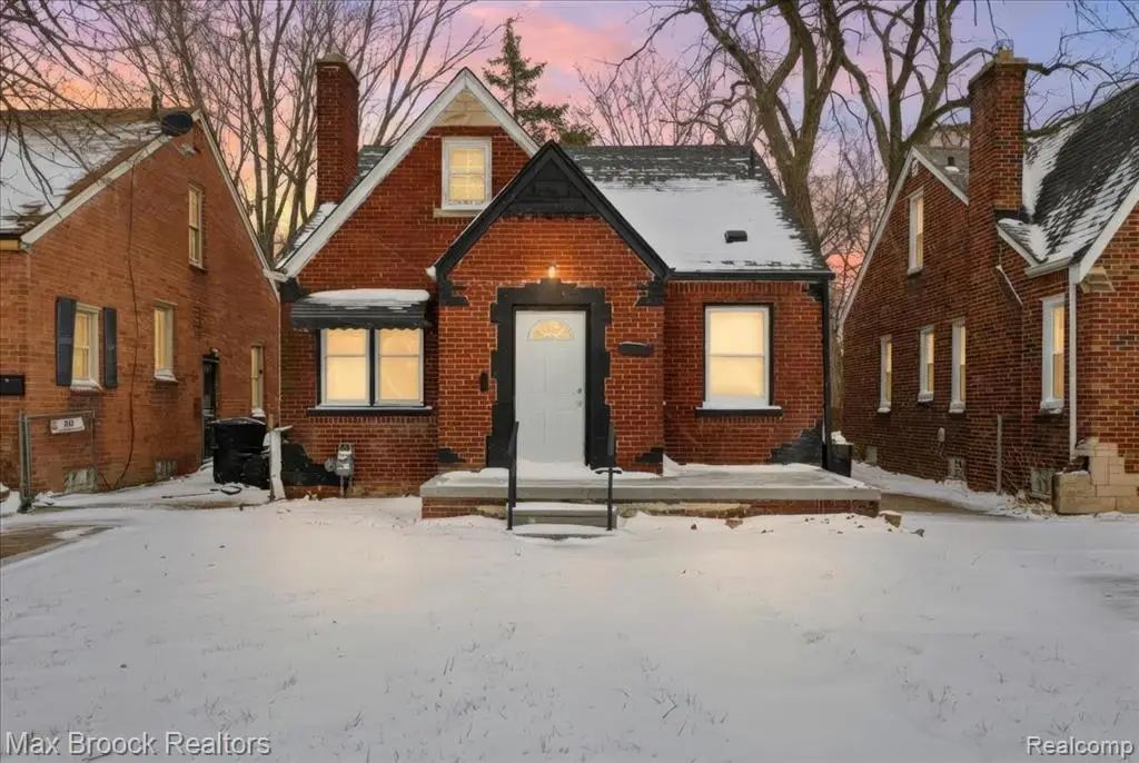 9722 Wayburn, Detroit, MI 48224 - #1