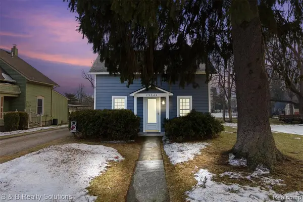 23644 E Main, Armada, MI 