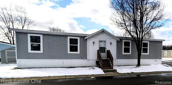 573 Turquoise, Whitmore Lake, MI 