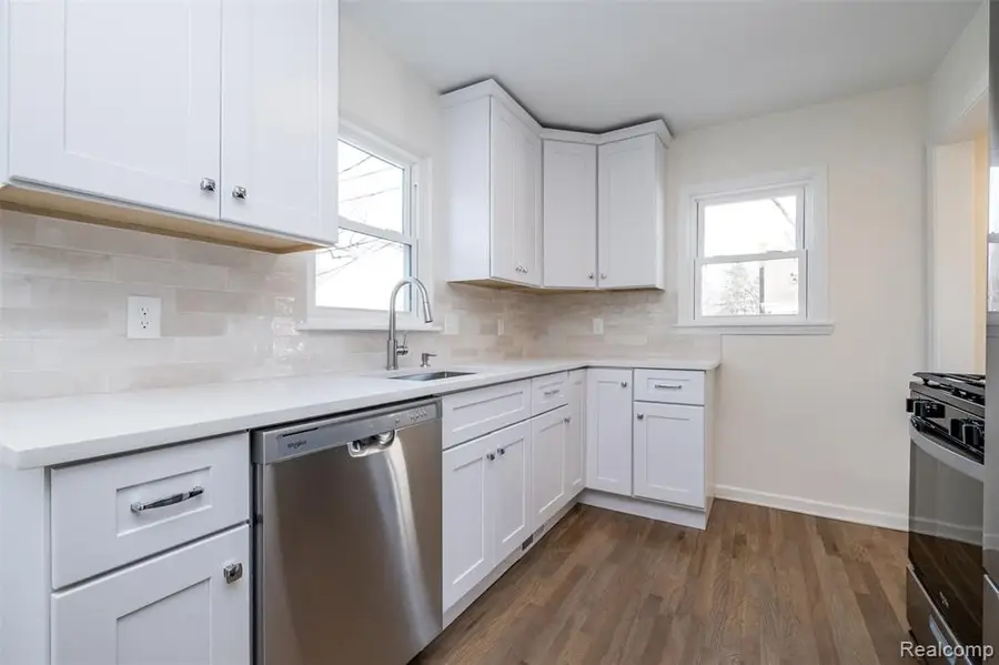 1560 Cambridge, Berkley, MI  - #2