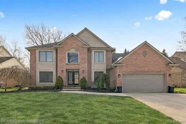 3807 Beechcrest, Rochester Hills, MI 