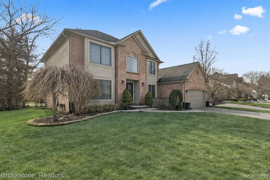 3807 Beechcrest, Rochester Hills, MI  - #2