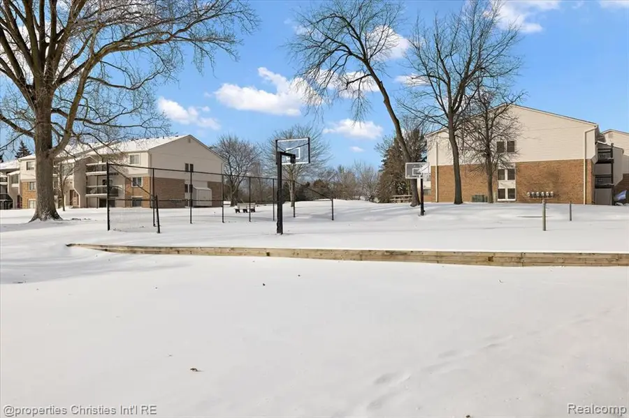 30042 W 12 Mile #53, Farmington Hills, MI  - #2