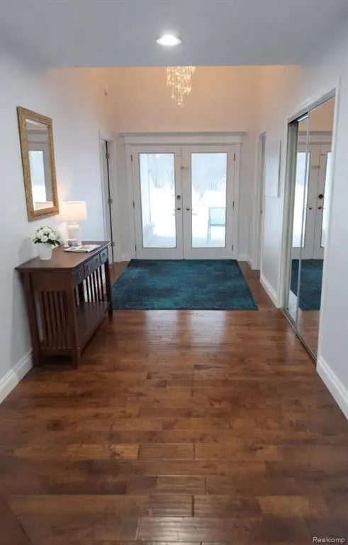 5106 Deer Run, Orchard Lake Village, MI  - #2