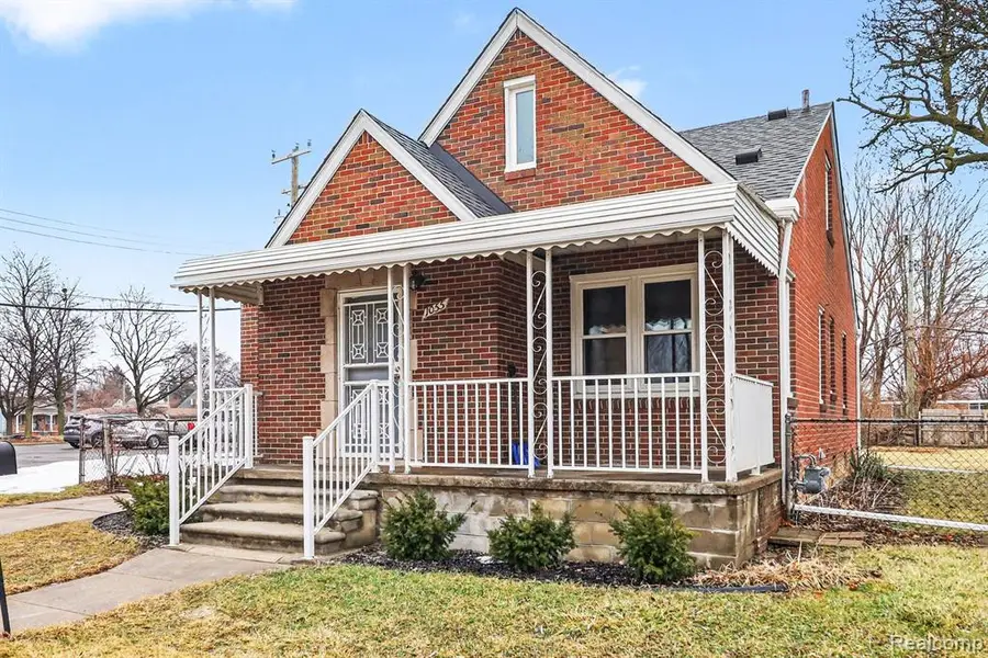 1055 Chandler, Lincoln Park, MI  - #3