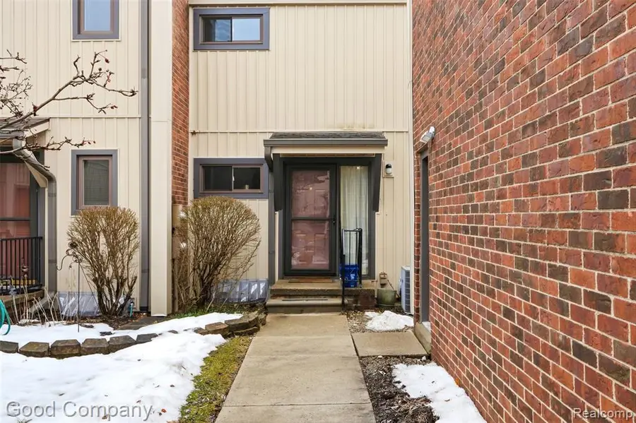 25035 Woodvale, Southfield, MI  - #3