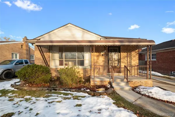 8711 Jackson, Taylor, MI 