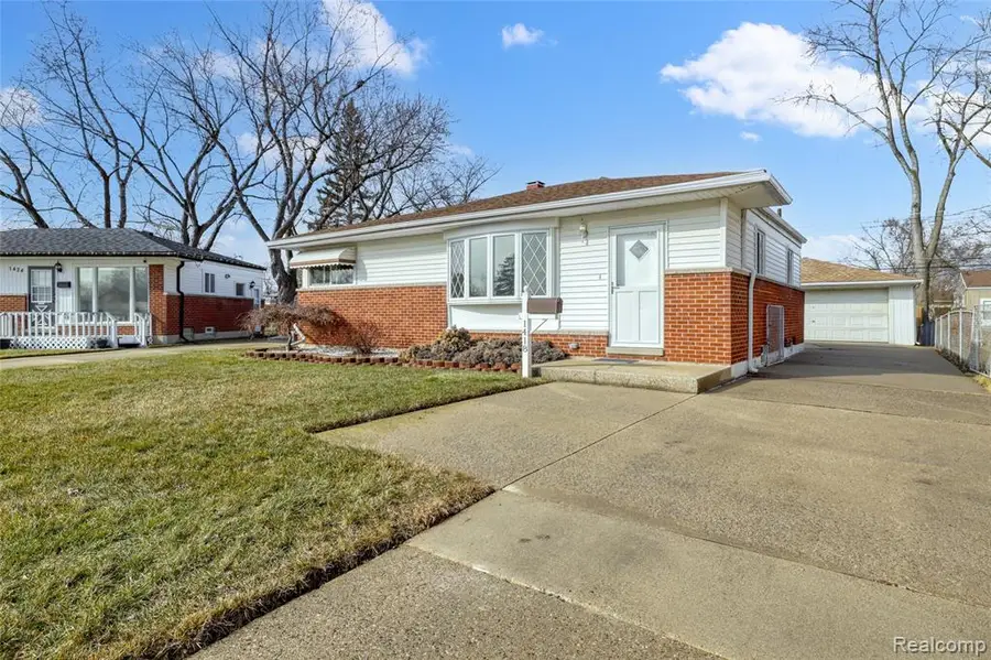 1418 Westchester, Westland, MI  - #2