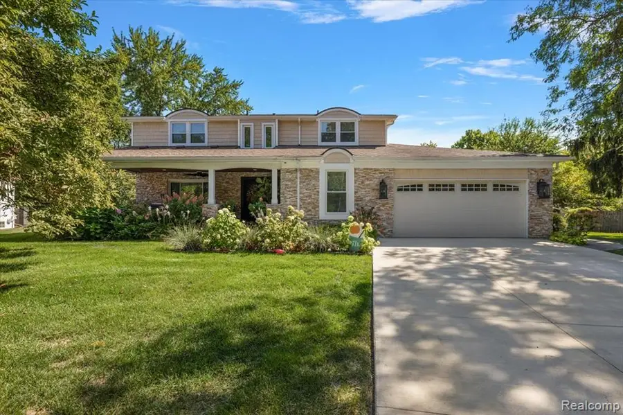 3036 Newport, Troy, MI  - #2