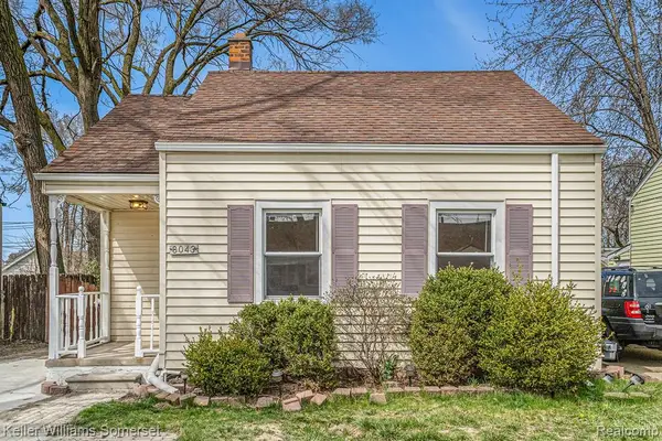 8043 Kaltz, Center Line, MI 