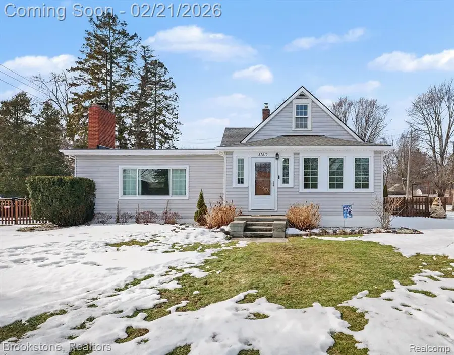 37815 Pineridge, Harrison Township, MI  - #2