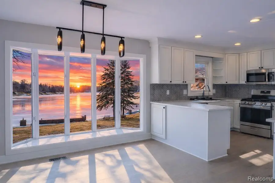 54832 Blue Cloud, Utica, MI  - #2