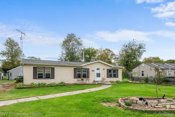 2916 Navarre, Monroe, MI 