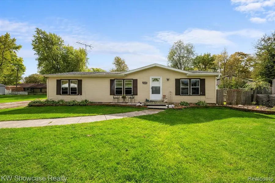 2916 Navarre, Monroe, MI  - #2