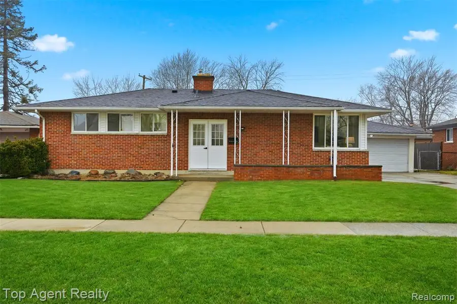 36403 Woodingham, Clinton Township, MI  - #3