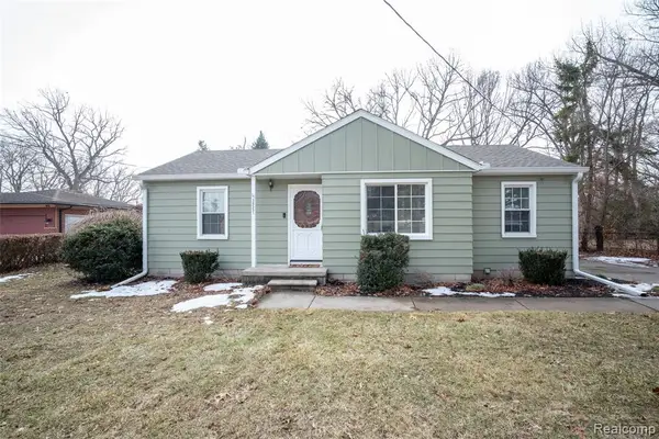 36551 Parkdale, Livonia, MI 