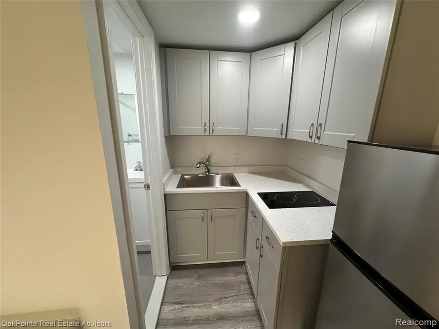 16001 Dixie, Holly, MI 48442 - #2