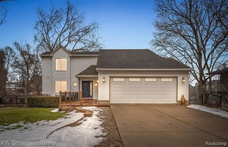 3446 Benstein, Commerce Township, MI  - #2