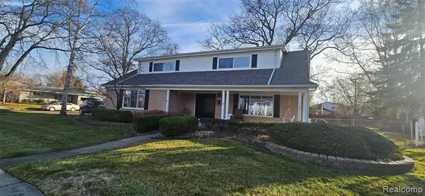 31275 Saratoga, Warren, MI 