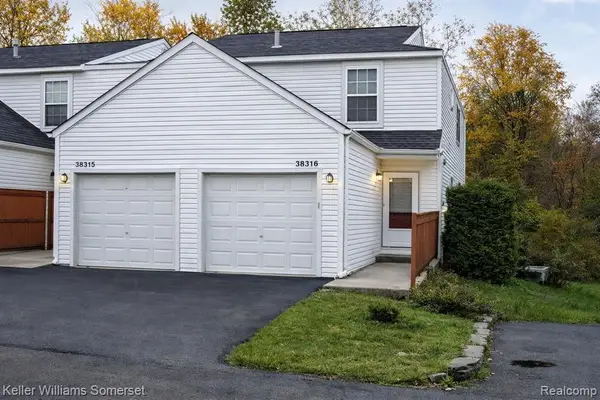 38315 Warner Farms, Westland, MI 