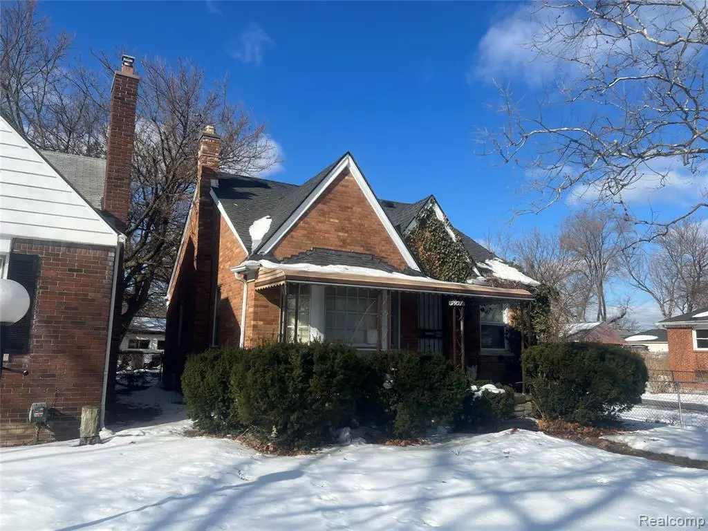 17401 Albion, Detroit, MI 48234 - #1