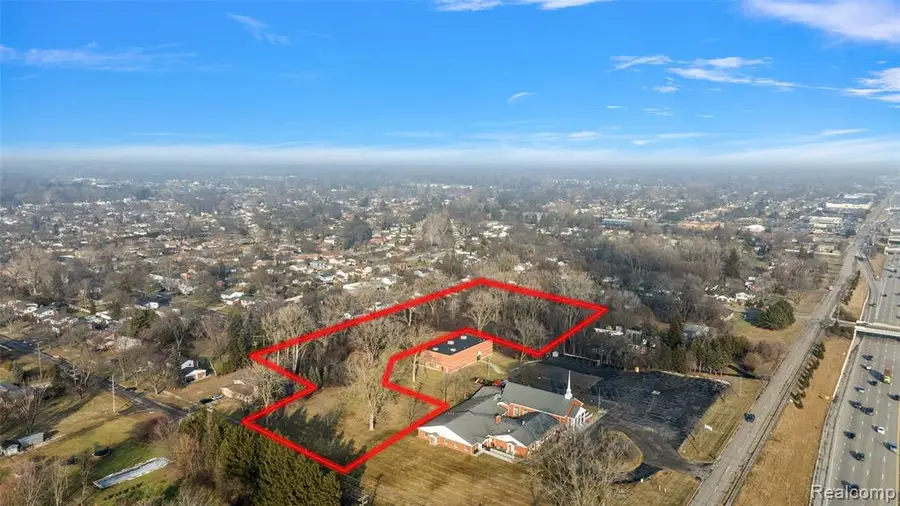 30330 Schoolcraft, Livonia, MI 48150 - #2