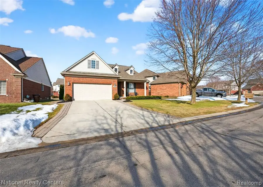 6871 Haymarket, Utica, MI 48317 - #3