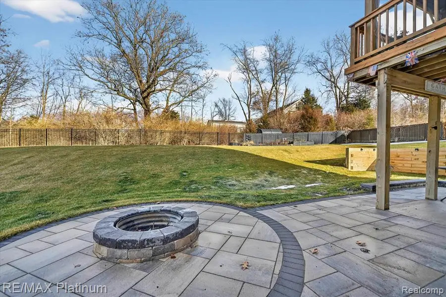 2921 Clivedon, Howell, MI  - #3