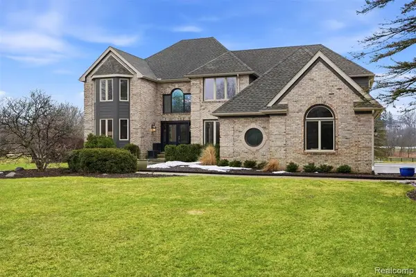 7400 Dutch, Goodrich, MI 