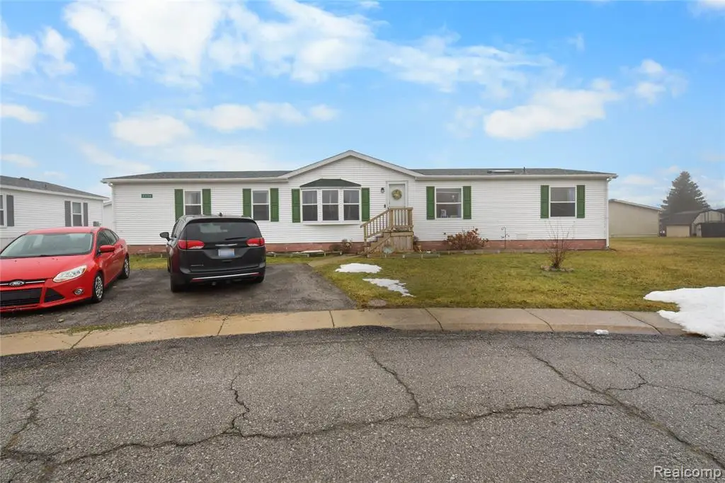 2330 Charter Oak, Newport, MI  - #1