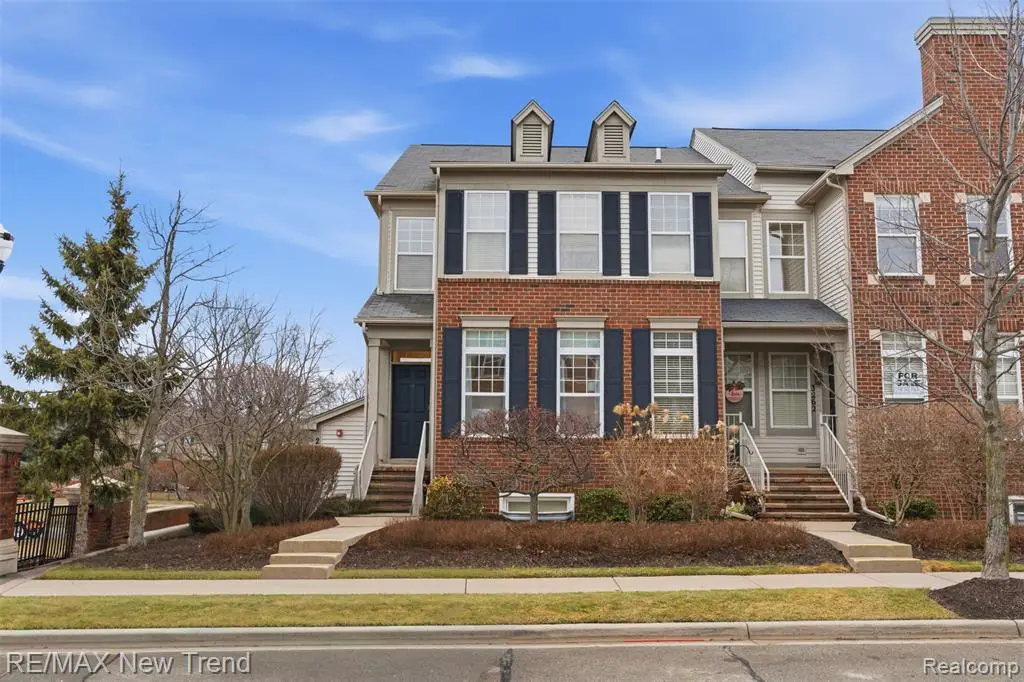 3270 Johanna Ware, Wixom, MI  - #1