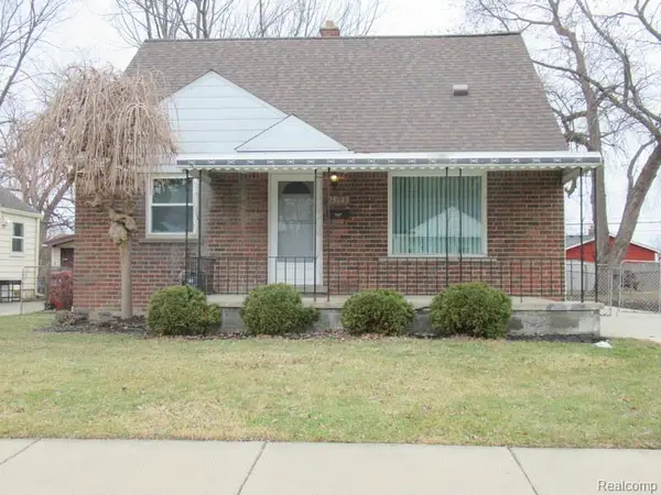 25645 Waldorf, Roseville, MI 